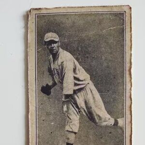 Babe Ruth 1916 M101-5 #151 custom aged Baseball card